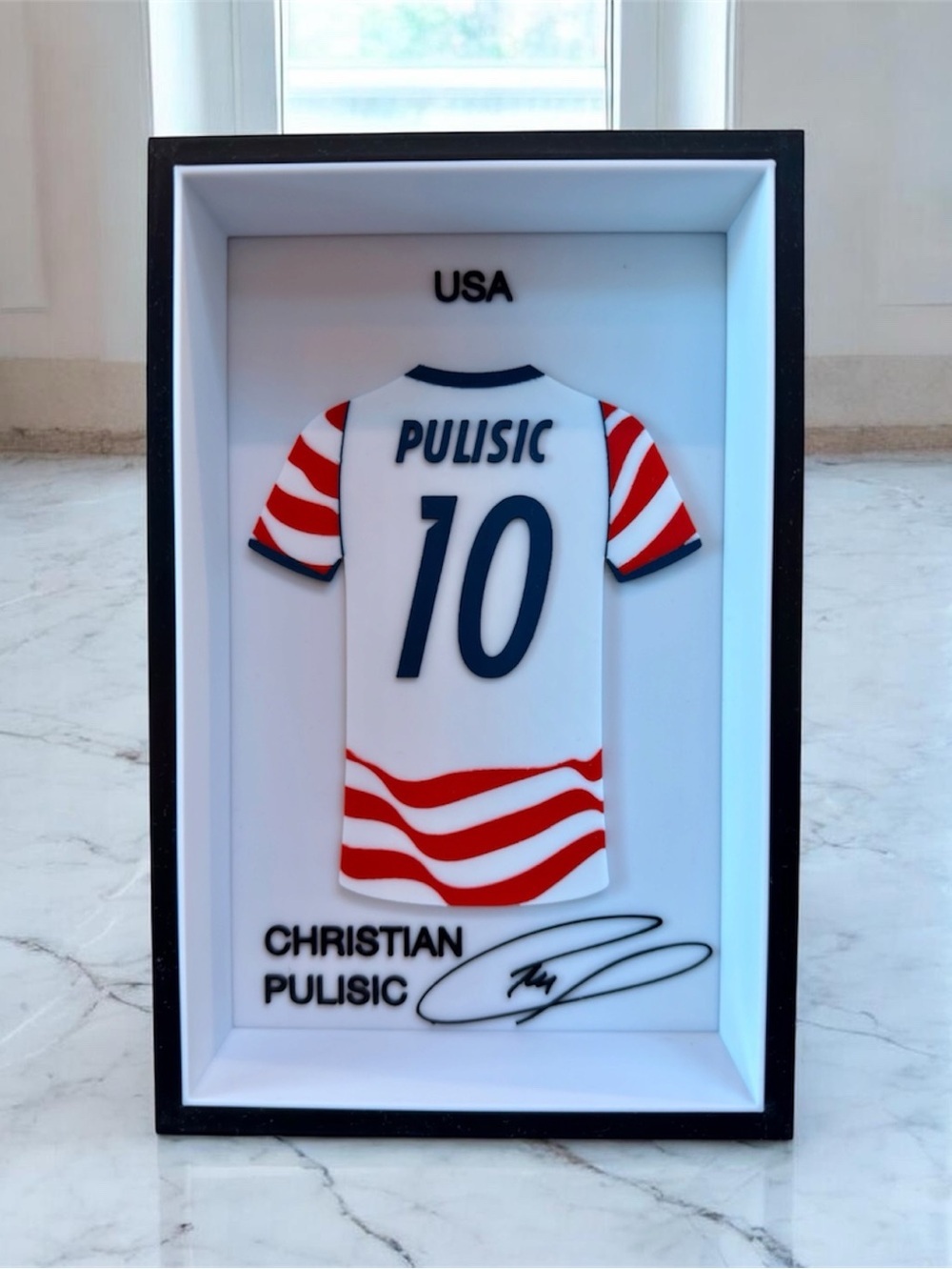 Christian Pulisic Jersey Display USA Soccer Gift USMNT Wall Art